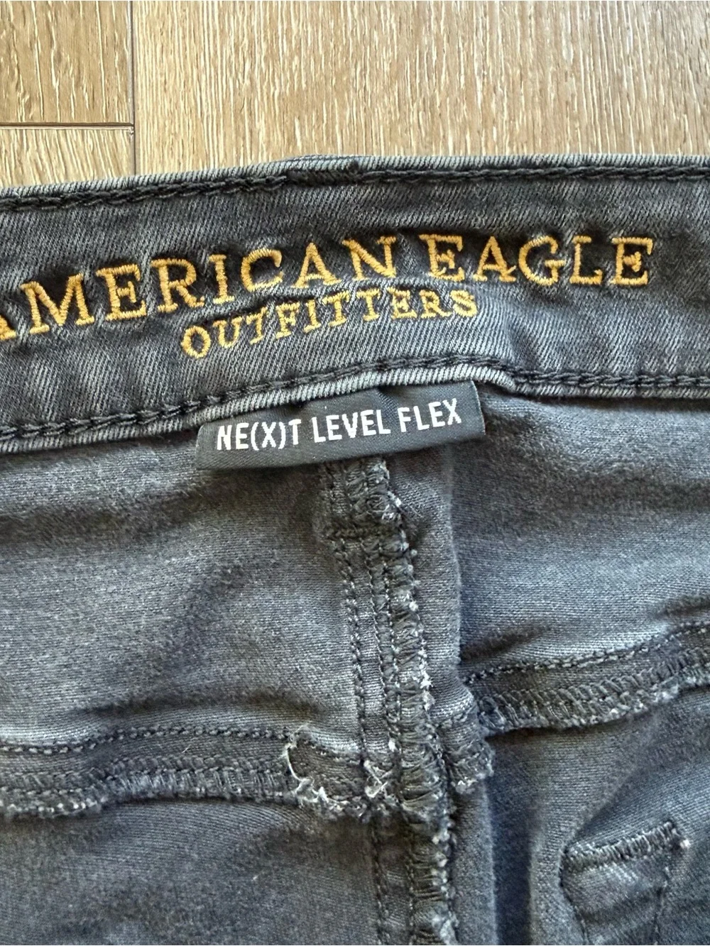 Men’s American Eagle Outfitters Next Level Flex Black Distressed Jeans 32x34